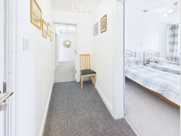 2 bed Apartment for sale Image 4