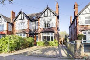 25, Davies Road, Nottingham NG2 5JE