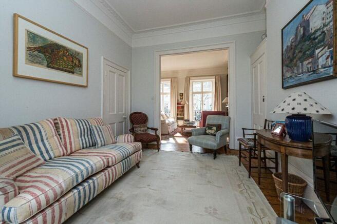 Addison Avenue 54-020