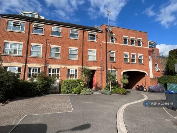 Barkham Mews Courtyard