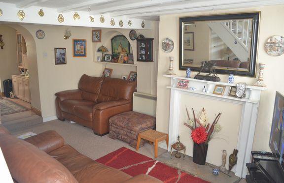 Sitting room II