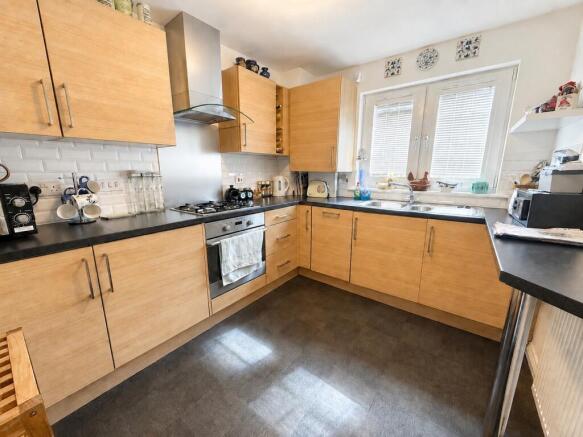 2 Summerpark Road, Dumfries, DG1 3FT - Braidwoods