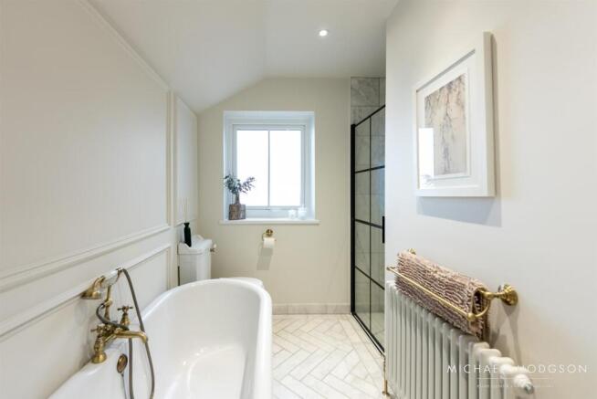 80 Ewesley Road-26.jpg