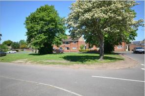 19, Wylands Road, Slough SL3 8JT
