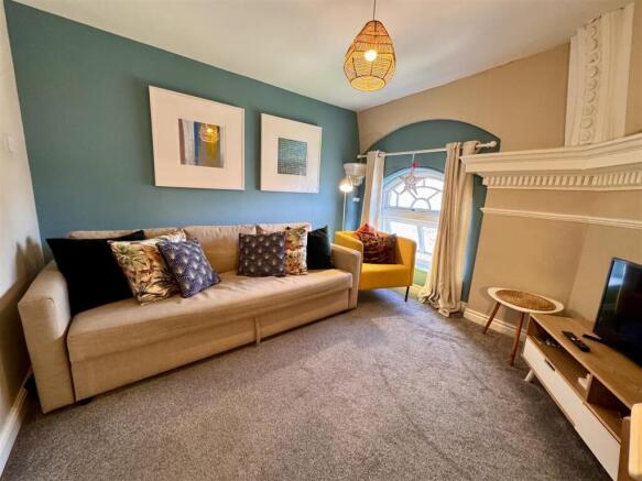1 bed Apartment to rent Image 6