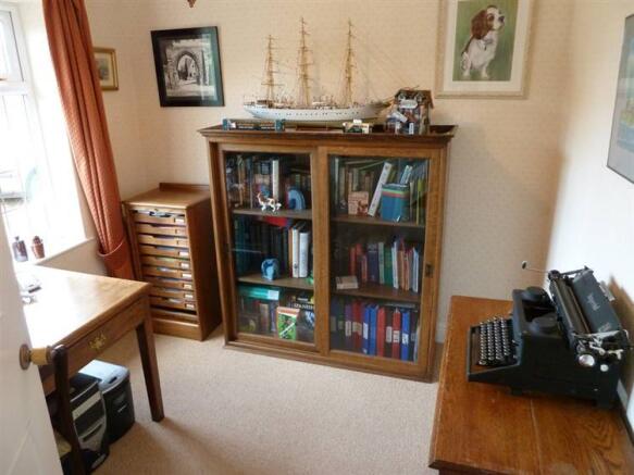 Photo 9
