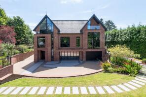 4 Elwood, South Downs Drive, Altrincham WA14 3HR