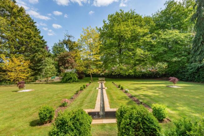 Garden Feature