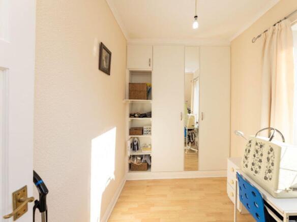 2 bed Cottage for sale Image 8