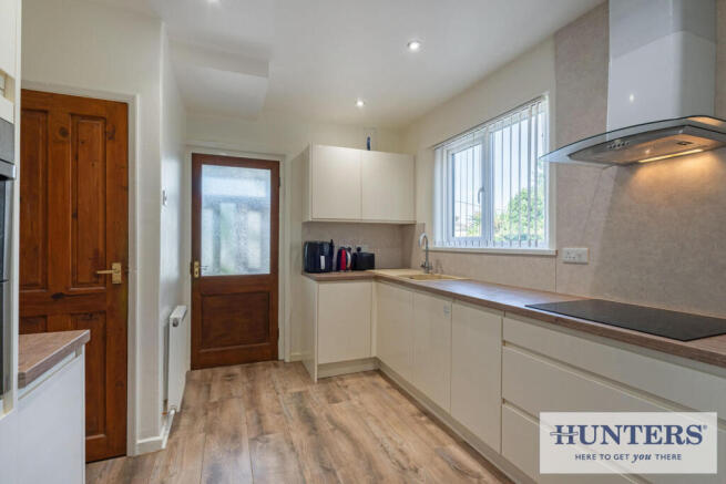 3 bed Semi-Detached for sale Image 5