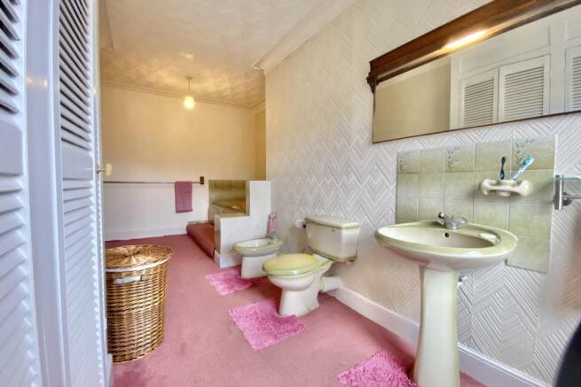 Master En-suite