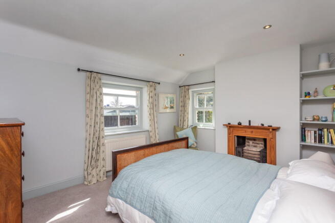 4 bed Smallholding for sale Image 12