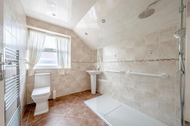 3 bed Semi-Detached for sale Image 12