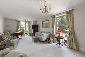 36, 246 Liberty House, Kingston Road, London SW20 8DA