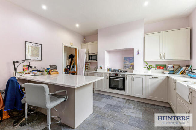 4 bed Terraced for sale Image 5