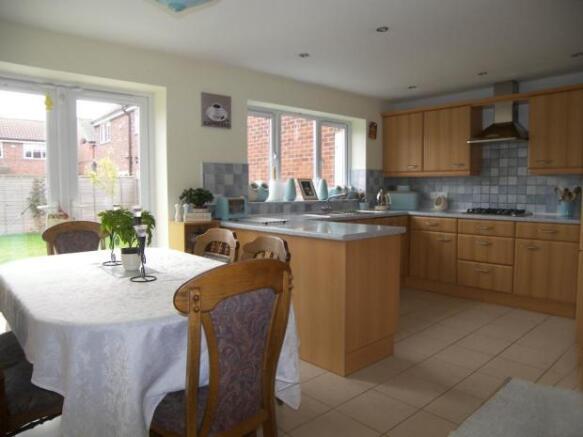 Kitchen Alt