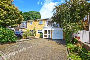 5, Drewery Drive, Wigmore, Gillingham ME8 0PD