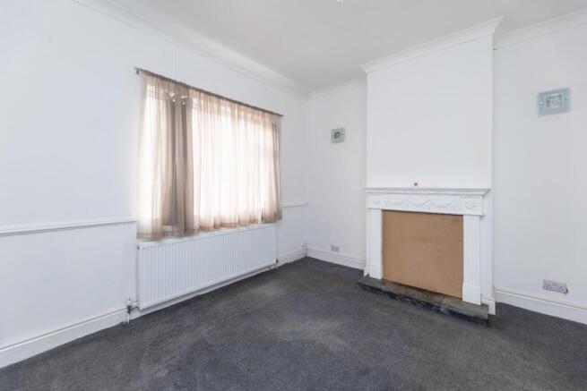 3 bed Terraced for sale Image 4