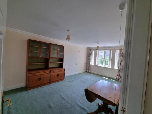 Flat 12