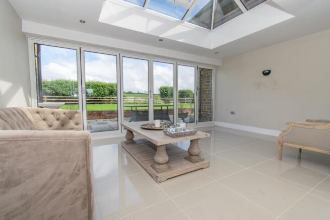 Kitchen/Garden Room