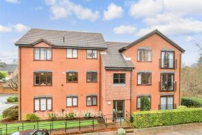 Flat 1, St James House, Basing Road, Banstead SM7 2BN