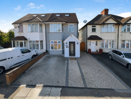 Camrose Avenue, Edgware, HA8