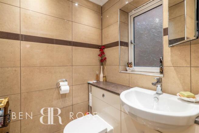 Master Ensuite