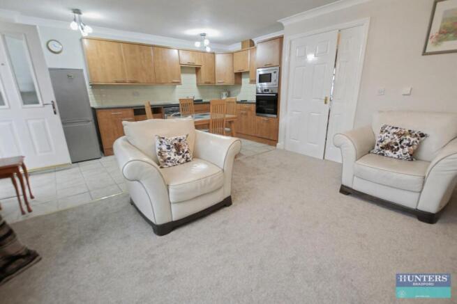 3 bed Bungalow for sale Image 5