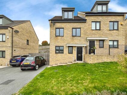 Poplars Park Road, Bradford, BD2 1FQ