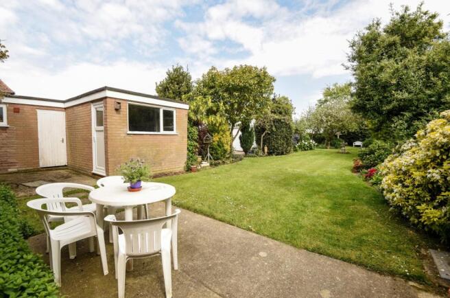 patio-rear garden