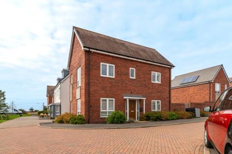 Redwood Close, Coalville, LE67