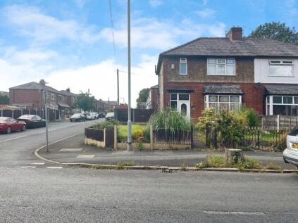 Crompton Way, Tonge Moor