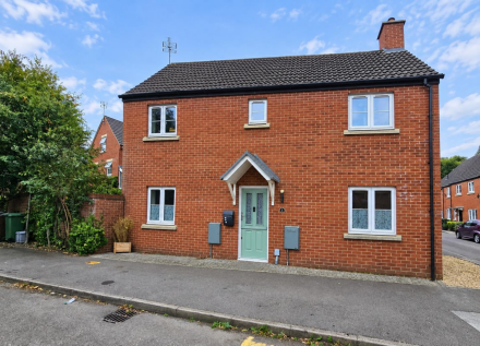 Brownings Lane, Dursley