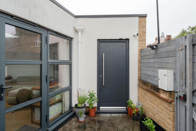 351854 - Selborne Road, London N22 - high res-0...