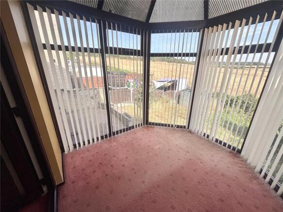 3 bed Semi-Detached for sale Image 9
