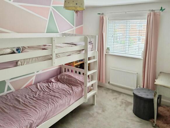 4 bed End of Terrace for sale Image 12