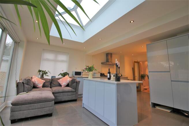 Kitchen/Day Room