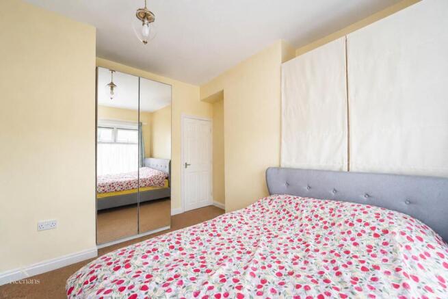 2 bed Terraced for sale Image 4