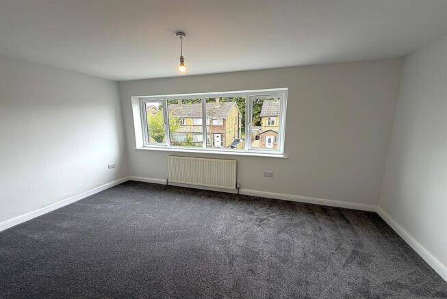 3 bed House to rent Image 8