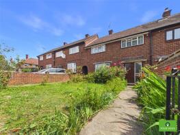 52, Swindon Lane, Romford RM3 9RJ