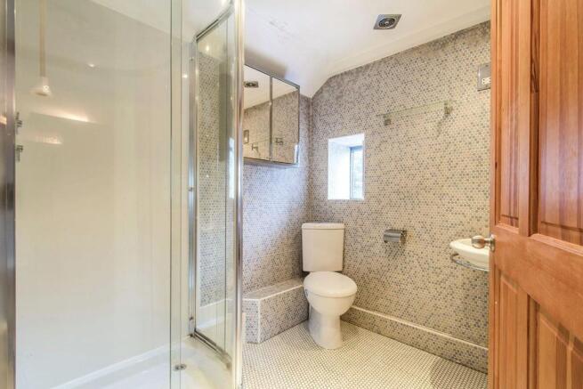 En-Suite Shower / WC