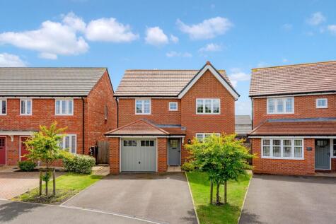 Comberton Close, Runcorn, WA7