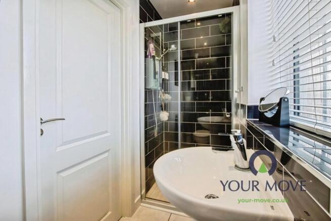 3 bed Detached for sale Image 11