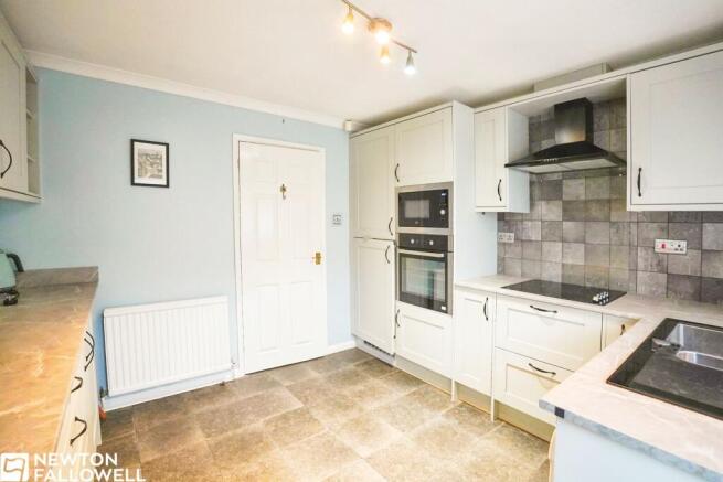 10, Oaks Close, Ranskill, DN22 photo 3