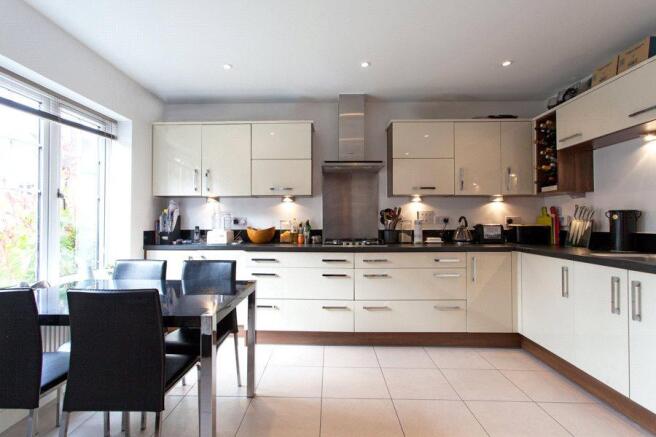 Kitchen/Breakfast