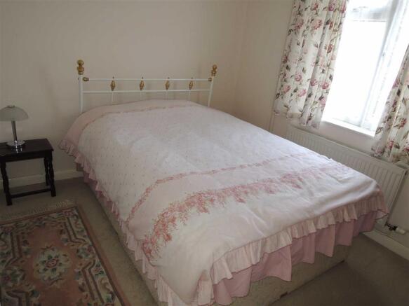 Bedroom (2)