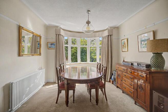 Sale, Greater Manchester, M33 photo 4
