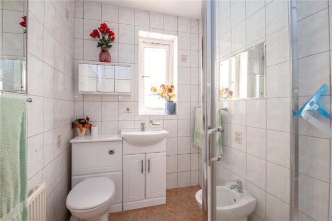 2 bed Bungalow for sale Image 7