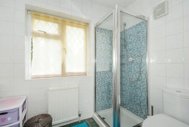 Ensuite Shower Room