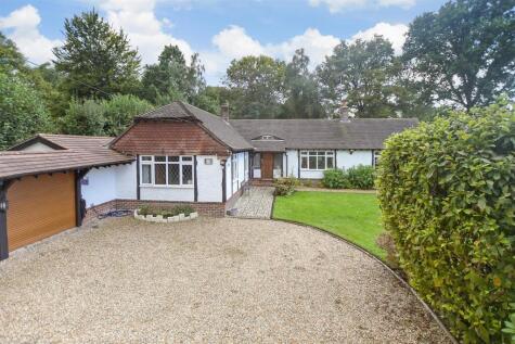 Chesterfield Close, Furnace Wood, West Sussex